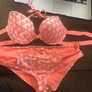 Bathing suit